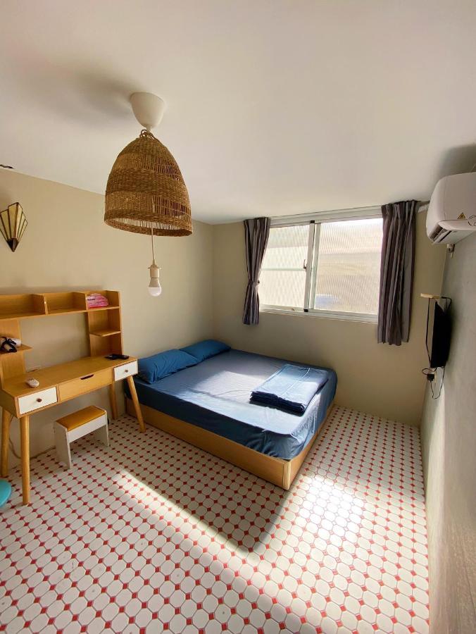 四季小空間 Apartment Pingtung Exterior photo