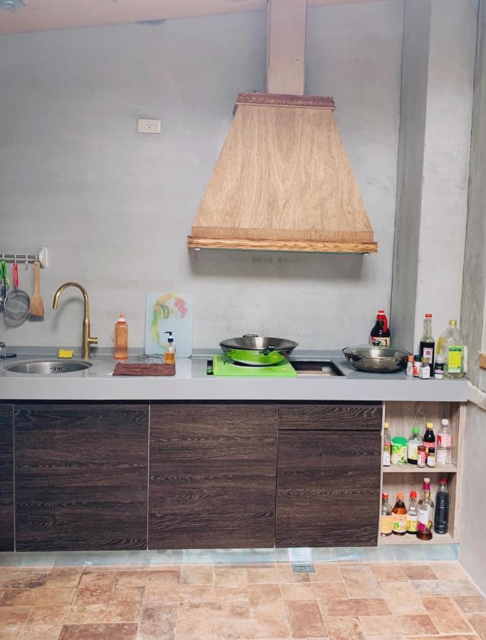 四季小空間 Apartment Pingtung Exterior photo
